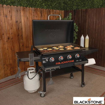 Blackstone 36" Griddle Gas Barbecue with Hood & Front Shelf