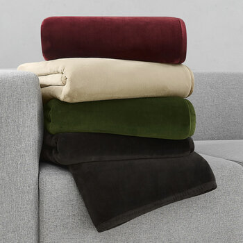 Coco Plush Throw in 4 Colours, 152 x 177 cm