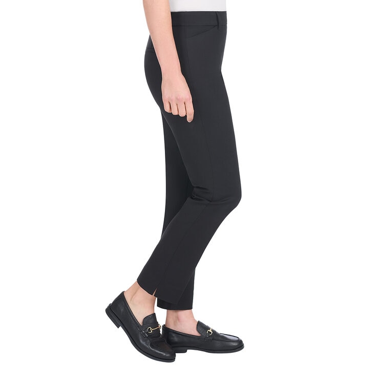 Hilary Radley Ladies Pull On Pant in Black