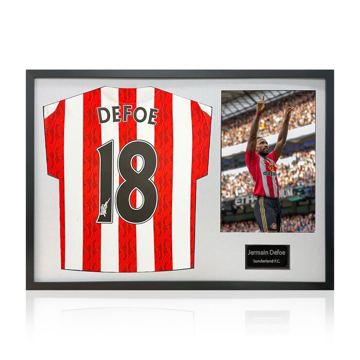 Jermain Defoe Signed Framed Sunderland Football Shirt including 1 Photo in 2 Options: White or Black Mount