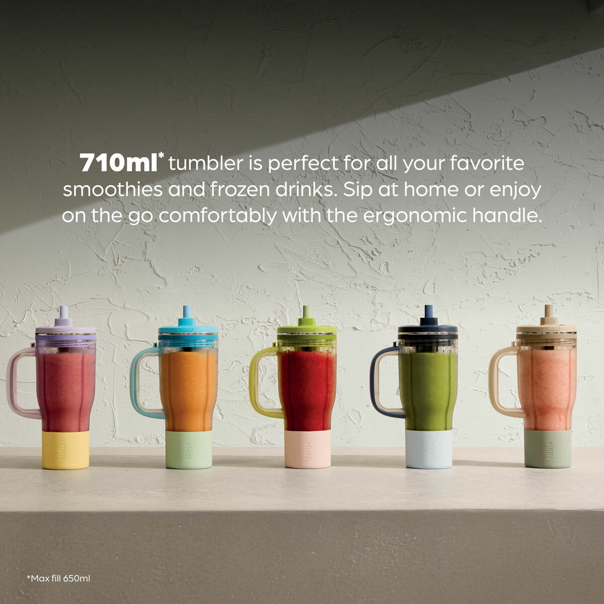 Lifestyle image of Ninja BlendBoss Tumbler with max fill of 650ml Lifestyle image of Ninja BlendBoss Tumbler with max fill of 650ml