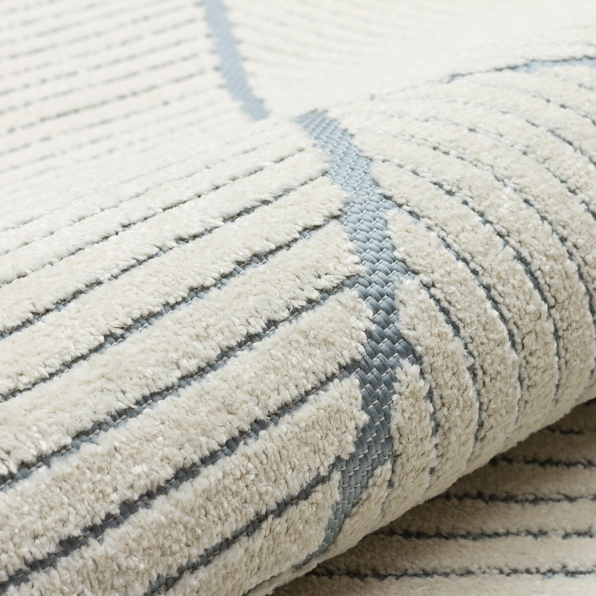 Concept Looms Jazz Blue Geo Indoor Oudoor Rug, in 2 Sizes