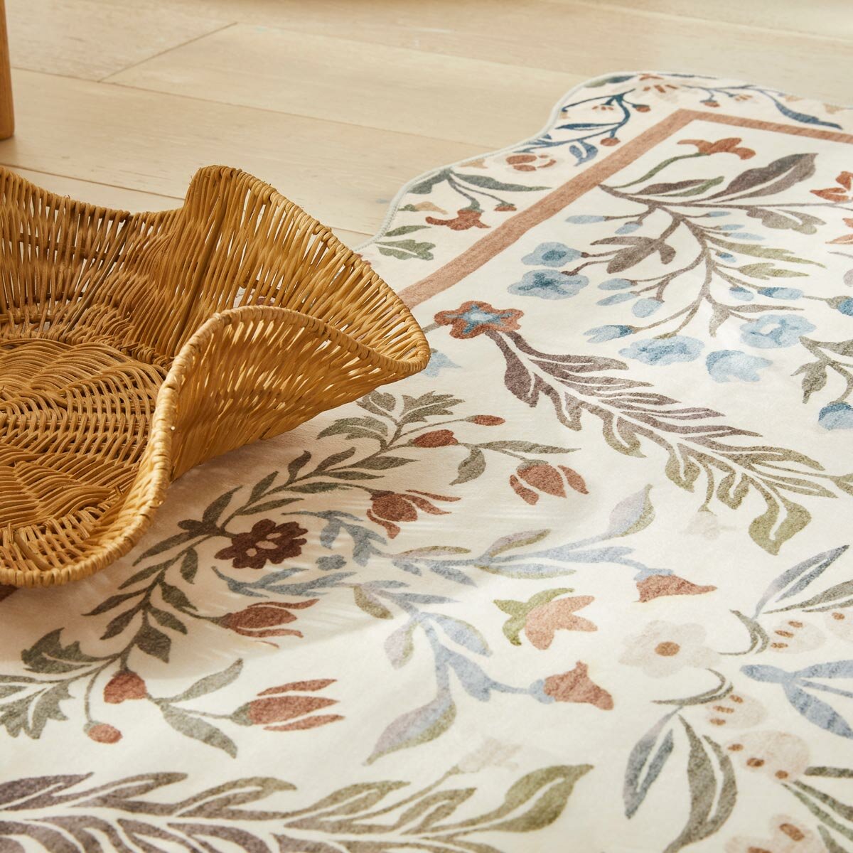 Concept Looms Liberty Cream Multi Washable Rug, in 2 Sizes