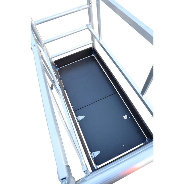 lifestyle image of scaffold