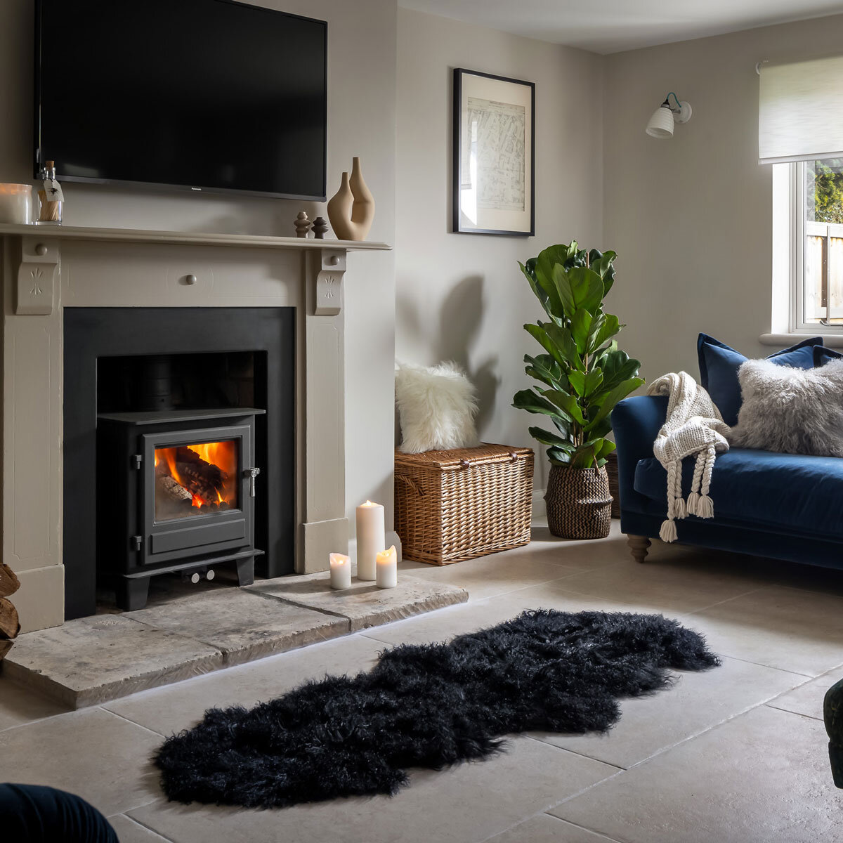Naturally Sheepskins Mongolian Double Rug 180 x 55 cm in Black