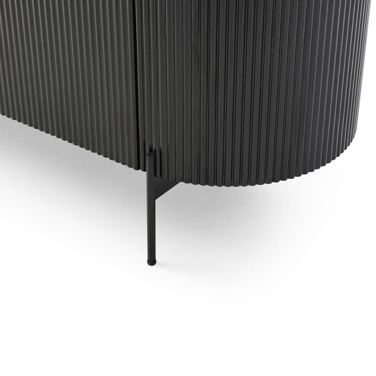 Sideboard legs
