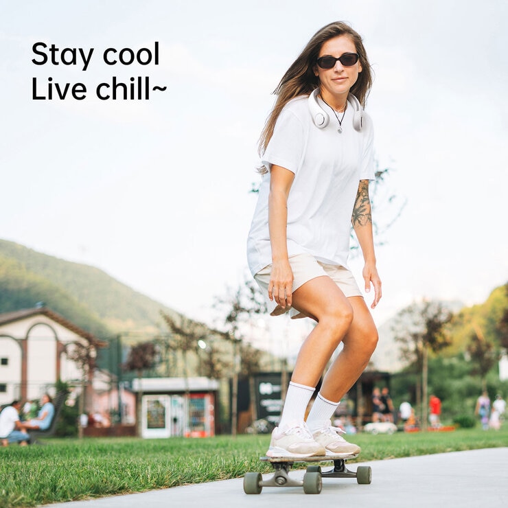 Jisulife Portable Neck Fan Lifestyle Image