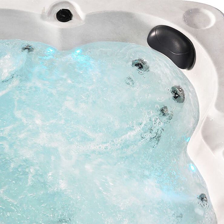 Hot Tub Master Luna Stream 40Jet 6 Person Hot Tub Delivered and