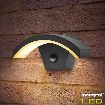 Integral Curve Outdoor Wall Light with PIR Sensor
