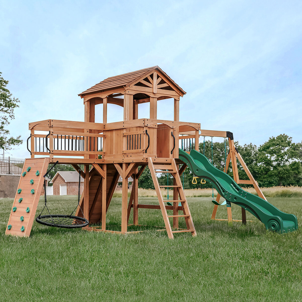 Backyard Discovery Sterling Point Swing Set & Playcentre (3-10 Years)