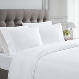 Kirkland Signature 680 Thread Count 6 Piece Duvet Set in White, Super King