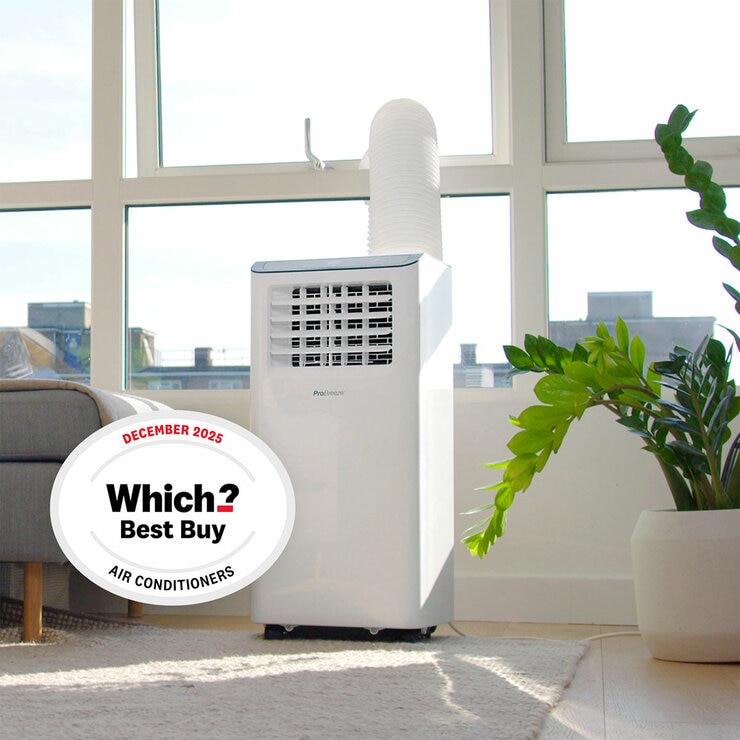 Lifestyle image of portable air conditioner in living room Lifestyle image of portable air conditioner in living room
