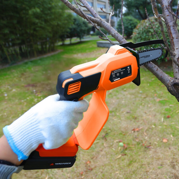 Yard Force 20V Mini Chainsaw