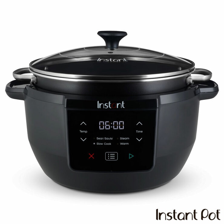 Instant Pot Superior 7.1L Slow Cooker in Black Instant Pot Superior 7.1L Slow Cooker in Black