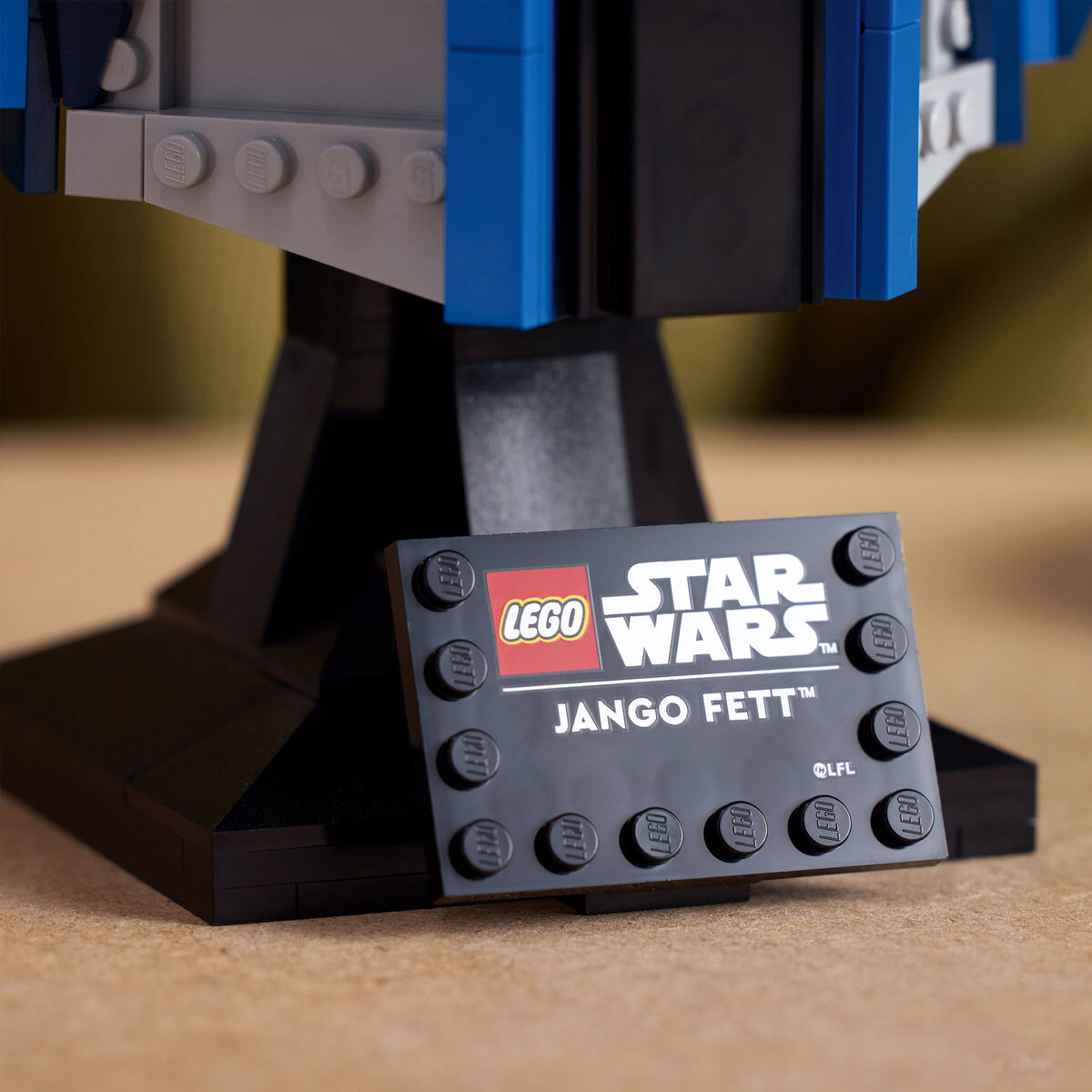 LEGO Star Wars Jango Fett™ Helmet - Model 75408 (18+ Years)