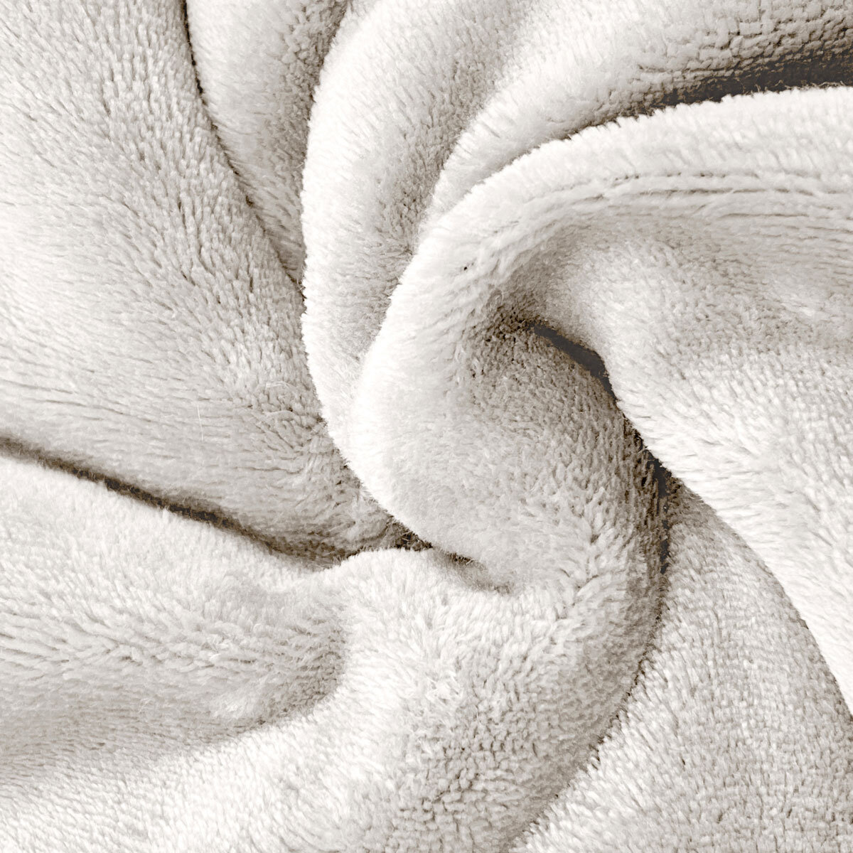 Faux Rabbit Fur Blanket in Ivory, 234 x 249 cm