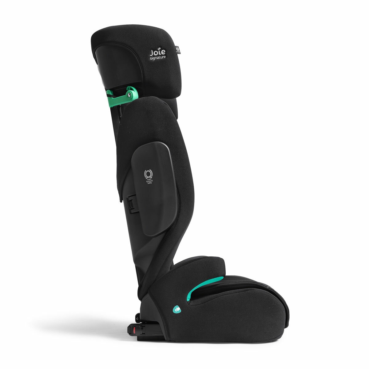 Studio image of the i-Traver Signature Car Seat from the side