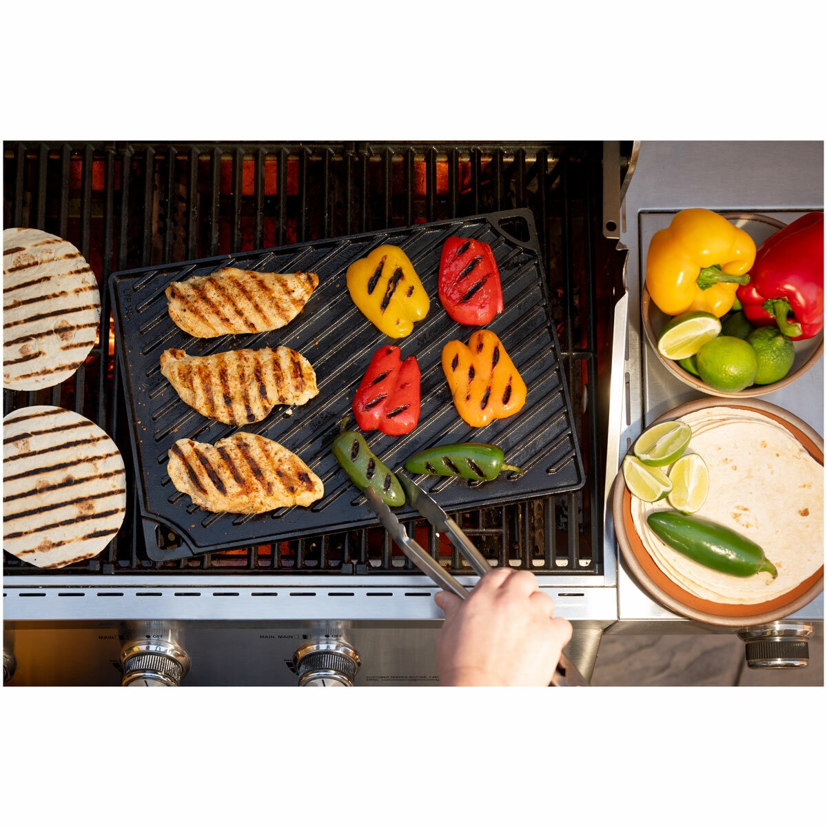 Lodge Seasoned Reversible Grill & Griddle