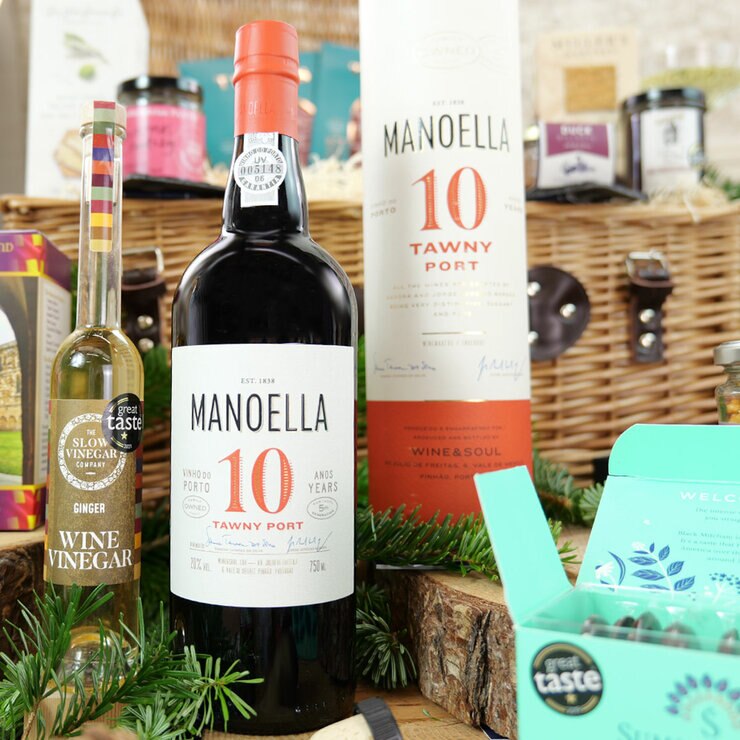 The Coquet Christmas Crate