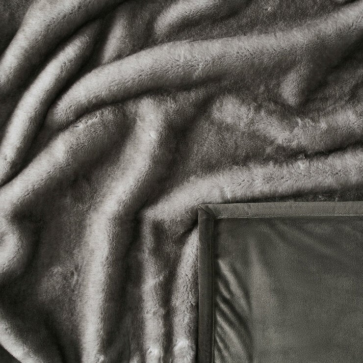 Mon Chateau Light Grey Faux Fur Throw, 152 x 177 cm