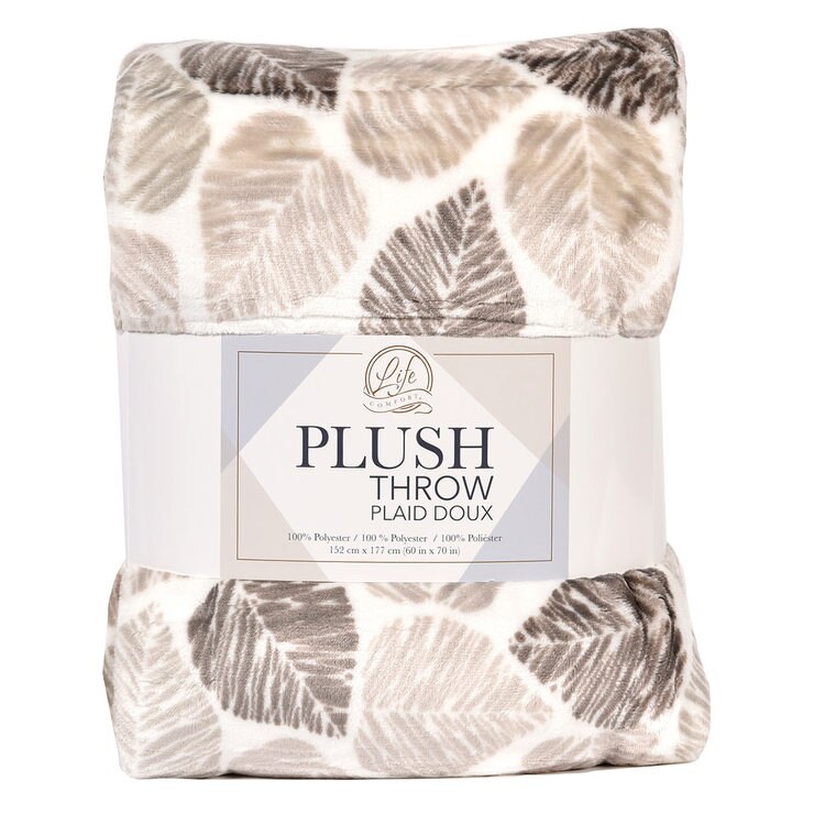 Life Comfort Plush Throw in 5 Styles, 152 x 177 cm Costco UK