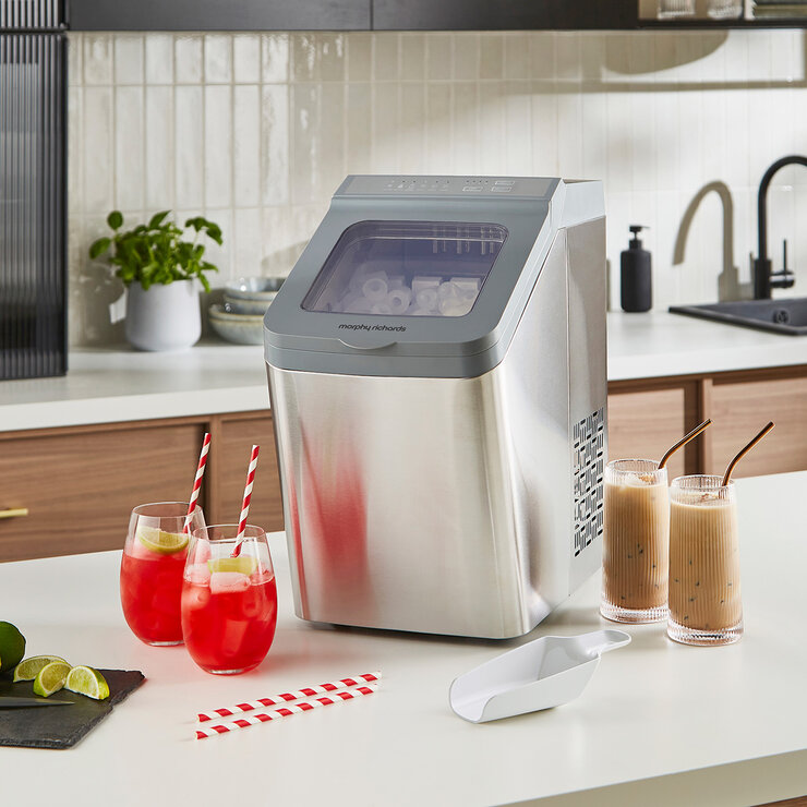 Lifestyle image of ice maker on kitchen countertop