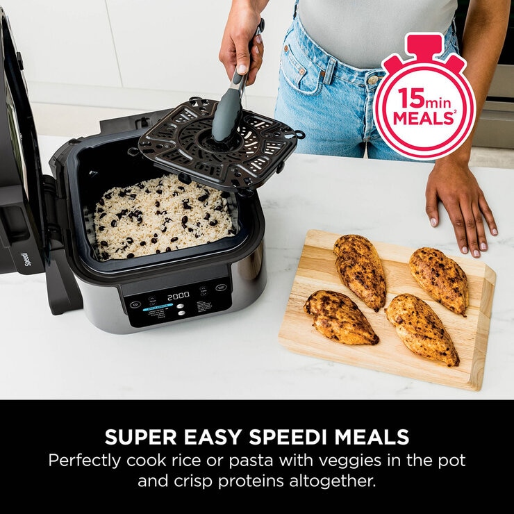 Lifestyle image showing super easy speedi meals Lifestyle image showing super easy speedi meals