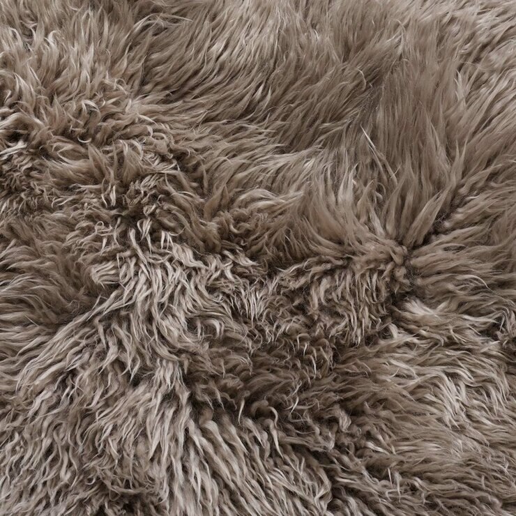 Bowron Back Country Sheepskin Rug in 3 Colours, 60 x 90 cm