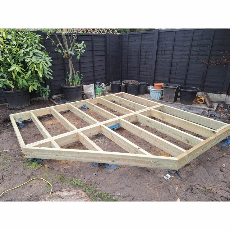 Gorilla Base Pro D Installation for Shire Rydal 44mm Log Cabin 14 x 10ft (4.2 x 3m)