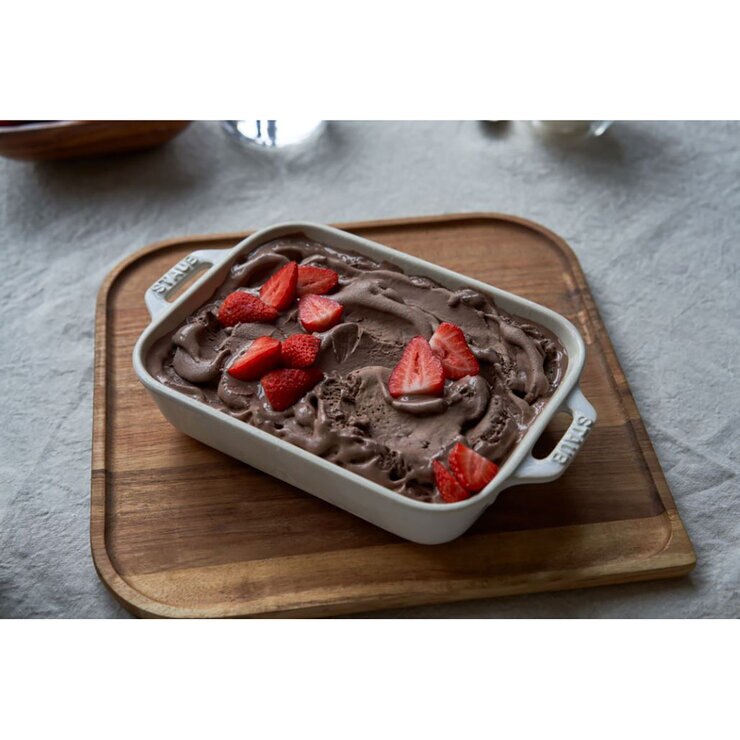 Staub Ceramic Ovenware Set, 3 Piece Staub Ceramic Ovenware Set, 3 Piece