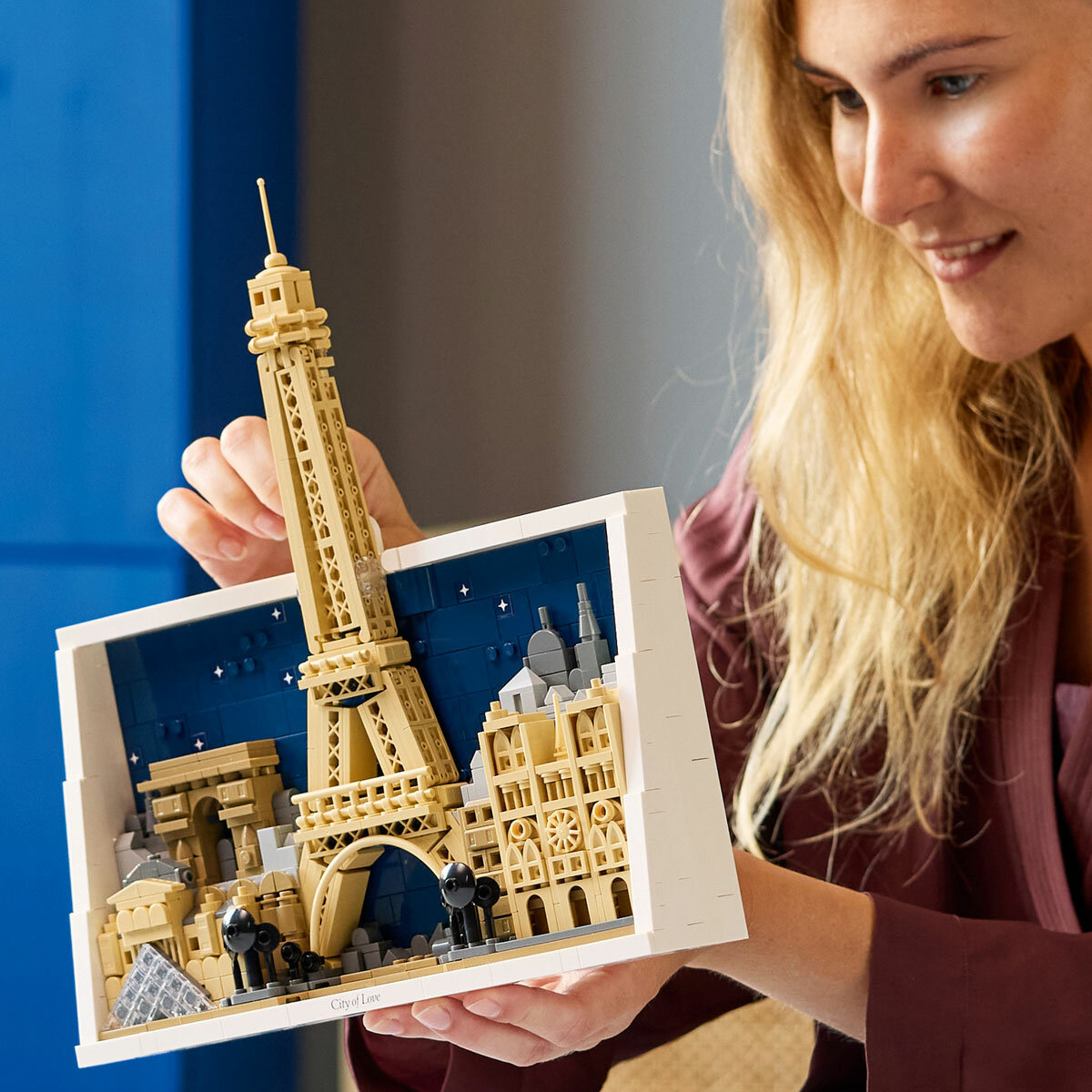 LEGO Architecture Paris - City of Love - Model 21064 (18+ Years)