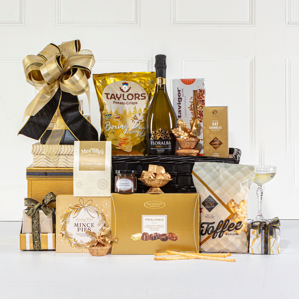 The Shoreditch Christmas Gift Hamper Lifestyle Image