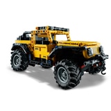 Lifestyle image Jeep wrangler