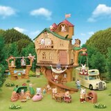 Sylvanian Families Adventure Tree House Gift Set Camping Edition & 3 Family Bundle Sets (3+ Years)