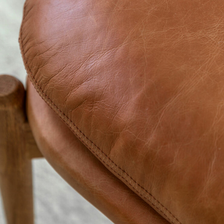 Gallery Datsun Antique Brown Leather Footstool