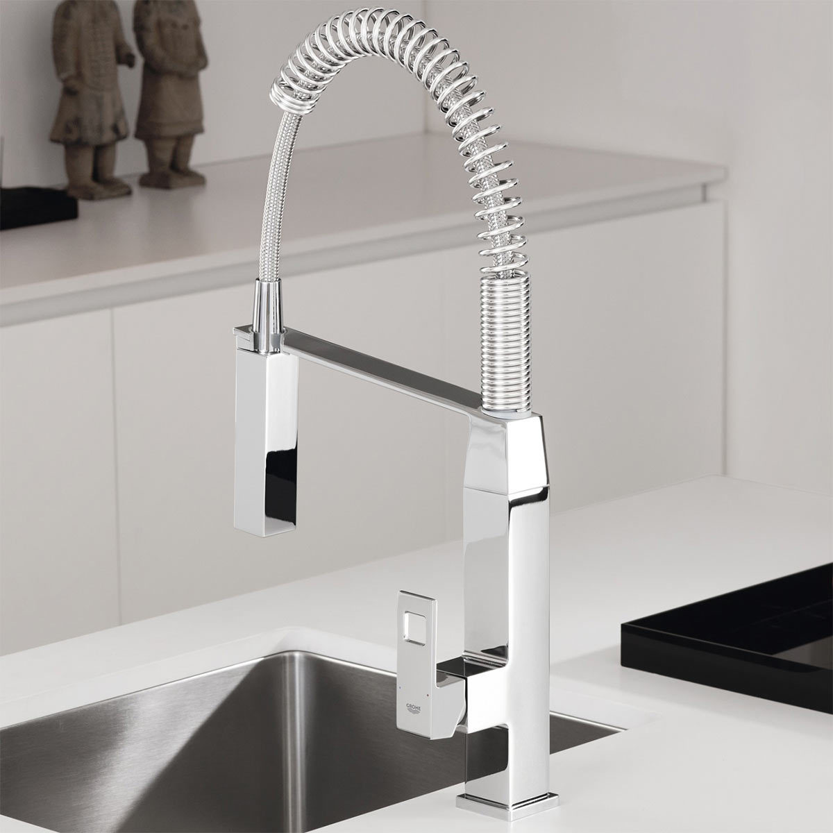 GROHE Eurocube Single-Lever Spring Mixer Tap in Chrome - Model 31395000