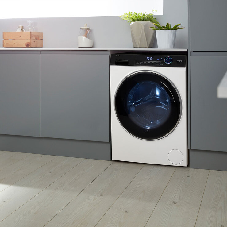 Haier HW100B14979, 10kg, 1400rpm Washing Machine A Rated in White