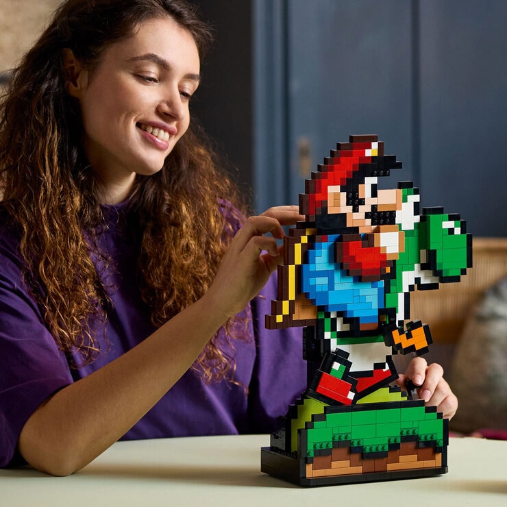 LEGO Super Mario World: Mario and Yoshi Lifestyle Image LEGO Super Mario World: Mario and Yoshi Lifestyle Image
