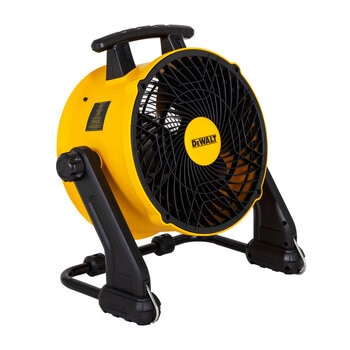 DEWALT® 16" Bench Top Fan