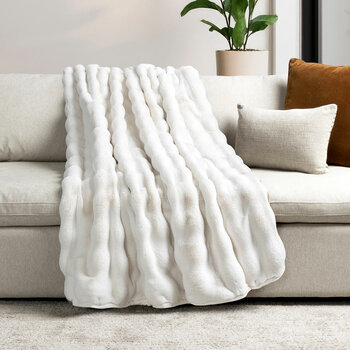 House & Home Faux Fur White Bubble Throw, 152 x 177 cm