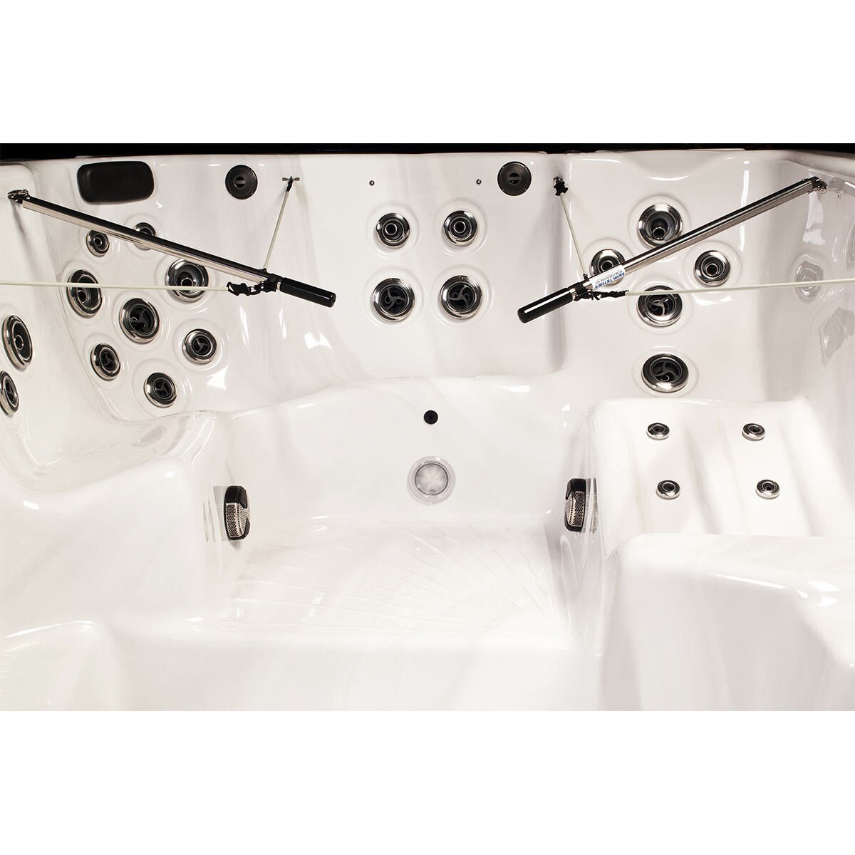 Fours Winds Spas XL16000 16ft (4.9m) 32Jet 4 Seater Swim Spa and