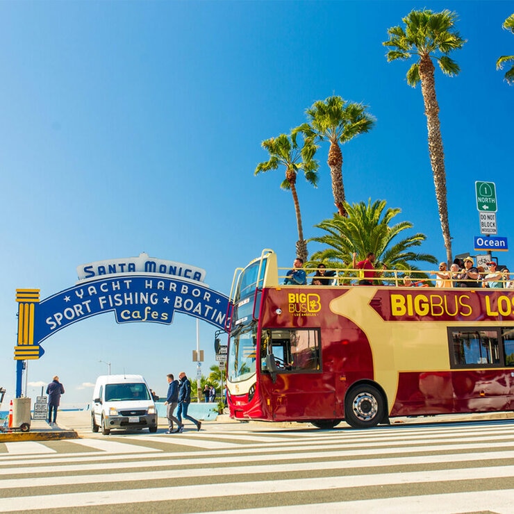 Go City Los Angeles All-Inclusive Pass - Big Bus Los Angeles Hop-on Hop-off 1-Day Classic Ticket
