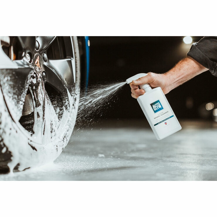 Image showing the Autoglym Custom Wheel Cleaner