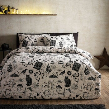 Catherine Lansfield Black Enchanted Witchcraft Single Duvet Cover Set Catherine Lansfield Black Enchanted Witchcraft Single Duvet Cover Set