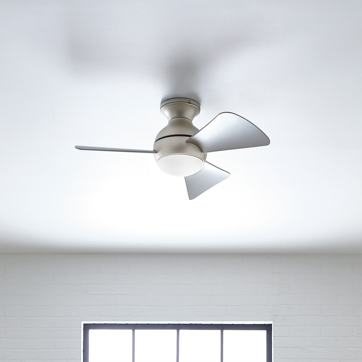Kichler Sola 3 Blade (86cm) Indoor Ceiling Fan with AC Motor and Remote Control - Nickel Silver Kichler Sola 3 Blade (86cm) Indoor Ceiling Fan with AC Motor and Remote Control - Nickel Silver