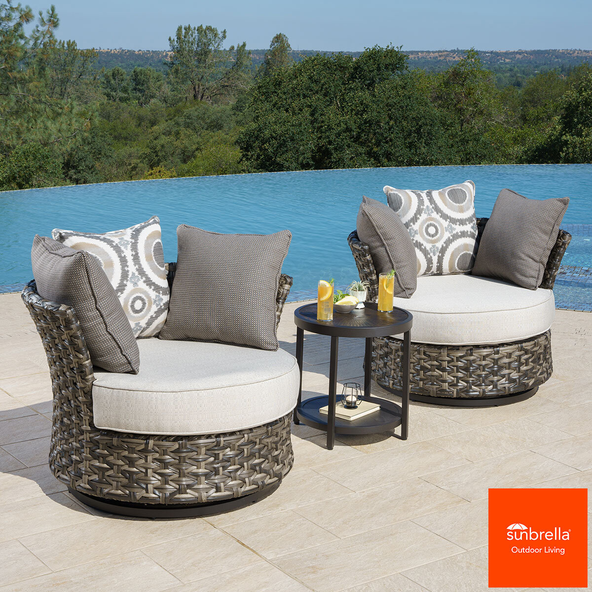 Foremost Vigo 3 Piece Deep Seating Chat Set