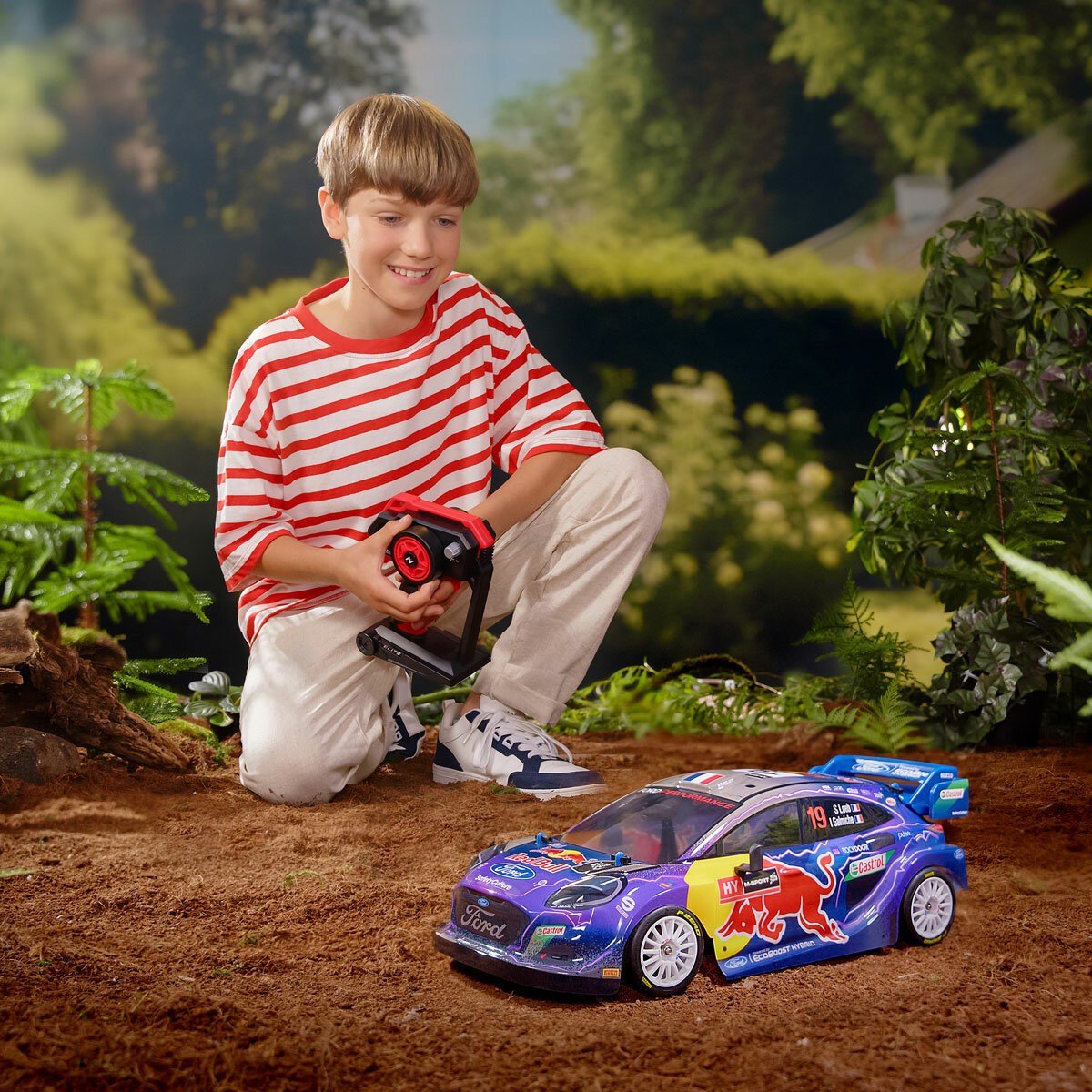 Nikko Toys 1:14th Elite Red Bull Race Remote Control Car - Purple (8+ Years)