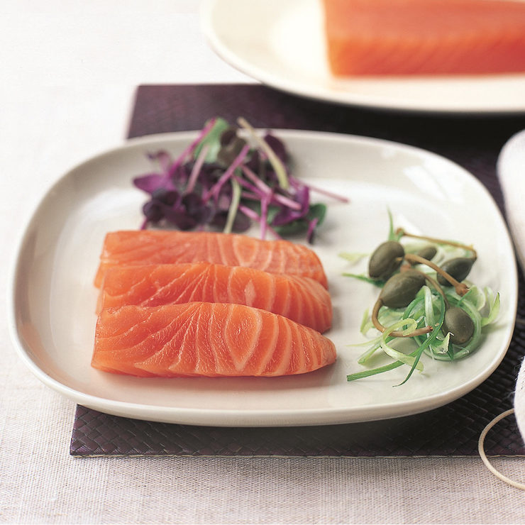 H. Forman & Son London Cure Smoked Salmon Royal Fillet, 450g (Serves 10