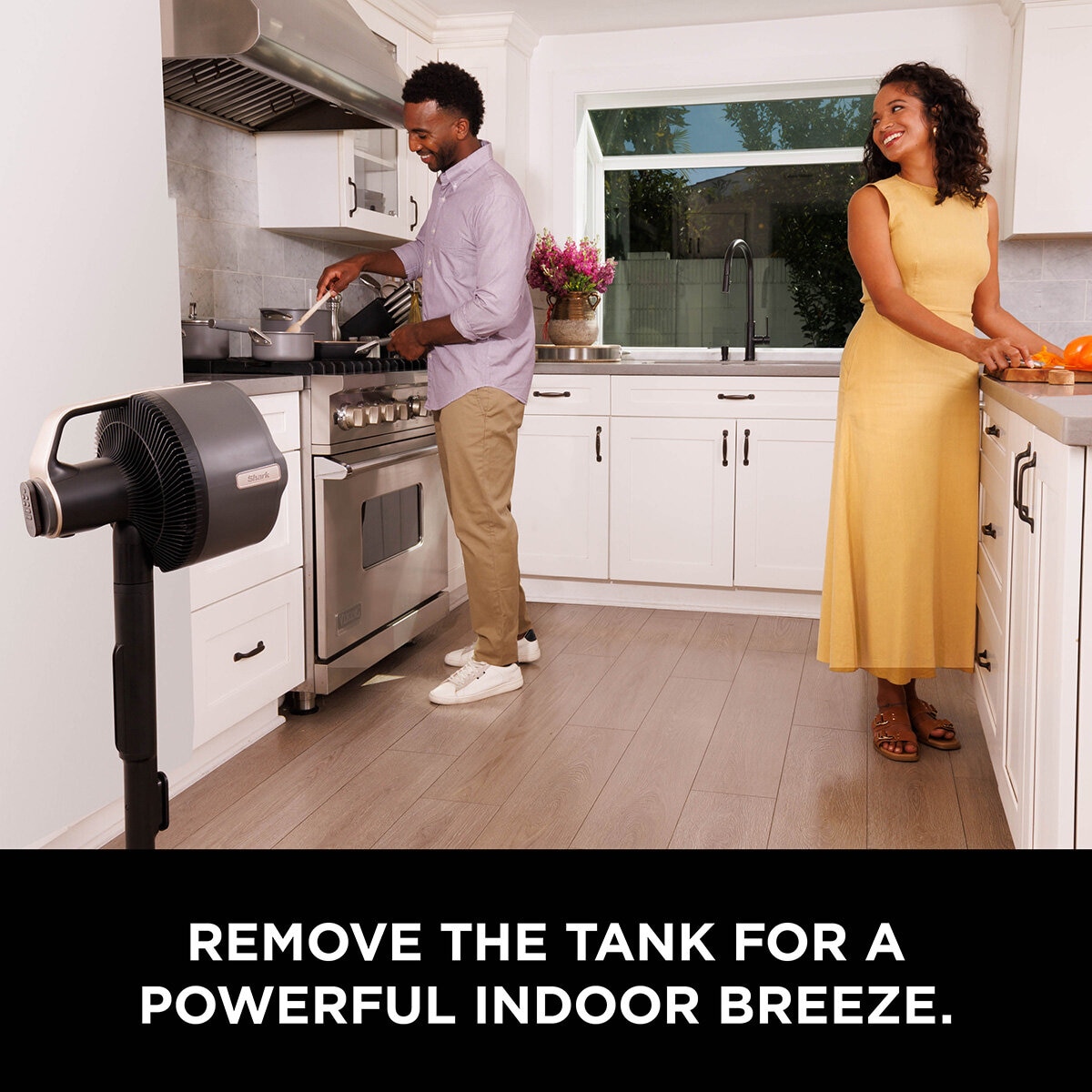 Shark FlexBreeze Mist Lifestyle Image