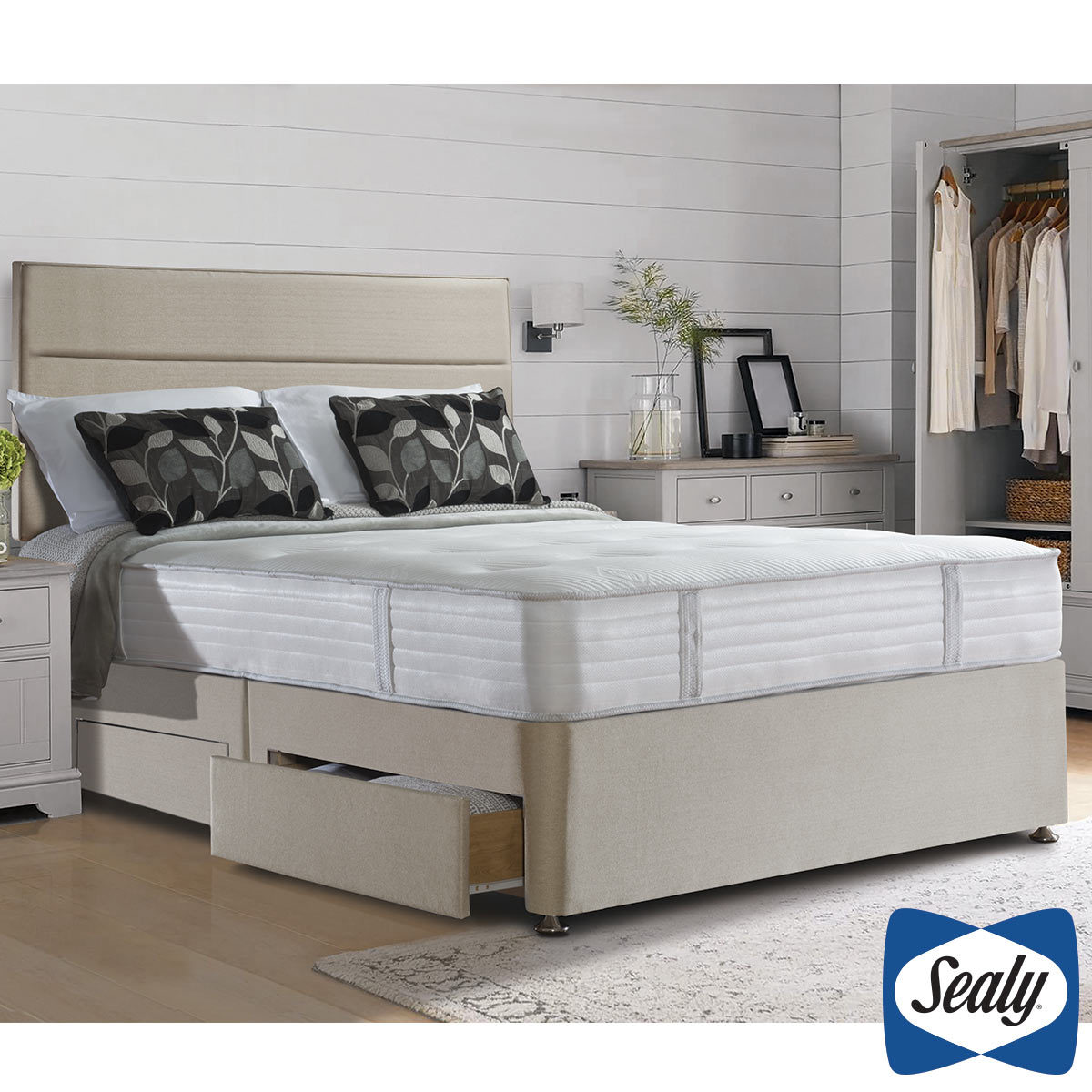 Sealy 1000 Deluxe Pocket Memory Mattress & Divan in Fawn, Double